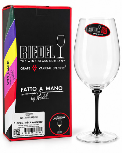 New riedel fatto - a, mano
